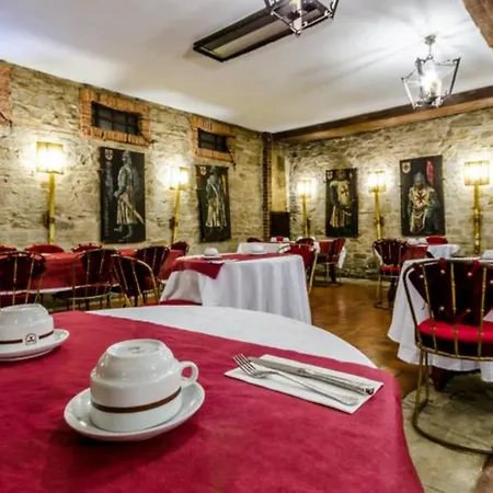 Temple Hotel