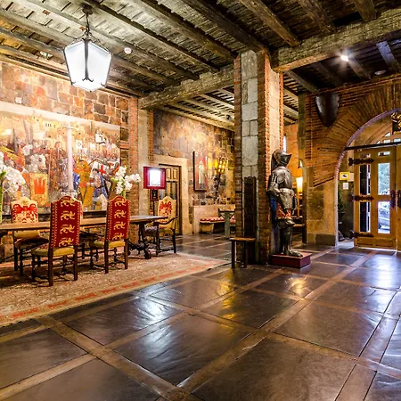 Temple Ξενοδοχείο 4*