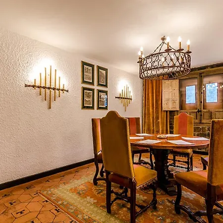 Temple Hotell