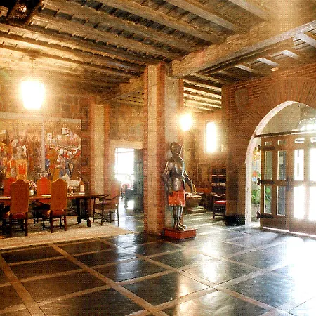 Temple 4*