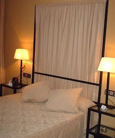Hotel Temple 4*